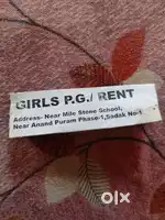 Rent se room dena hai girls and boys pg hai