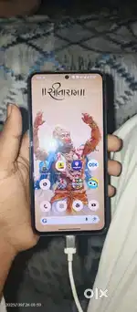 Bad body mein scratch hai aur Baki all okay condition Hai phone ki