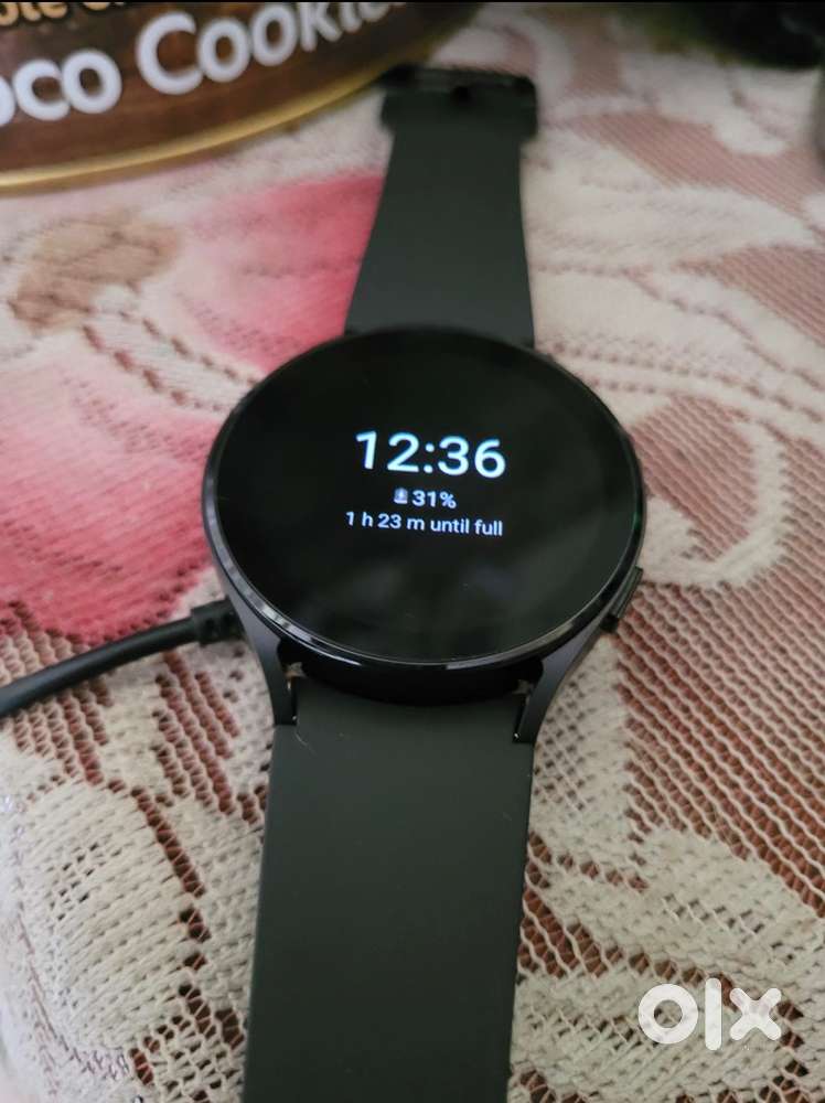 samsung watch 4 LTE version -44 mm
