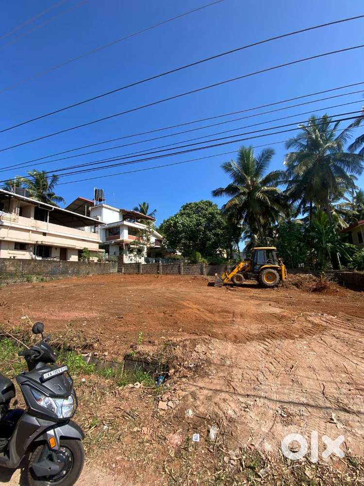 11 Cents Land in Gurunagar, Maryhill.