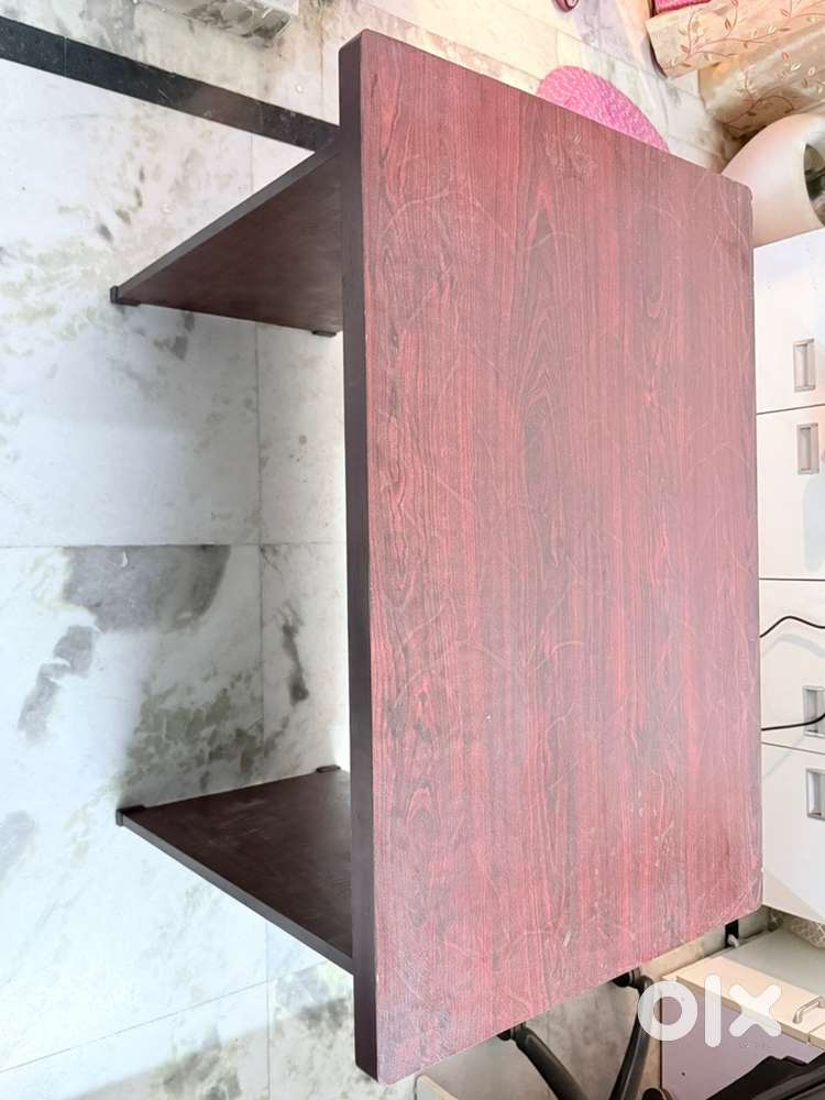 Sturdy Office/Study Table  Spacious Computer Desk  Great Condition