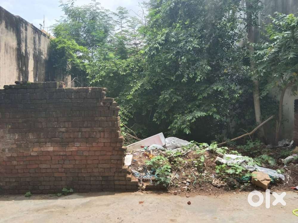ग्वालियर फूल बाग स्थित चंद्र नगर में 1260 वर्ग फुट उत्तर मुखी प्लाट वि