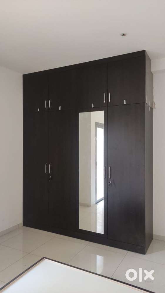 Luxury 3BHK Semi furnished flat @ Sobha Arena available for Rent