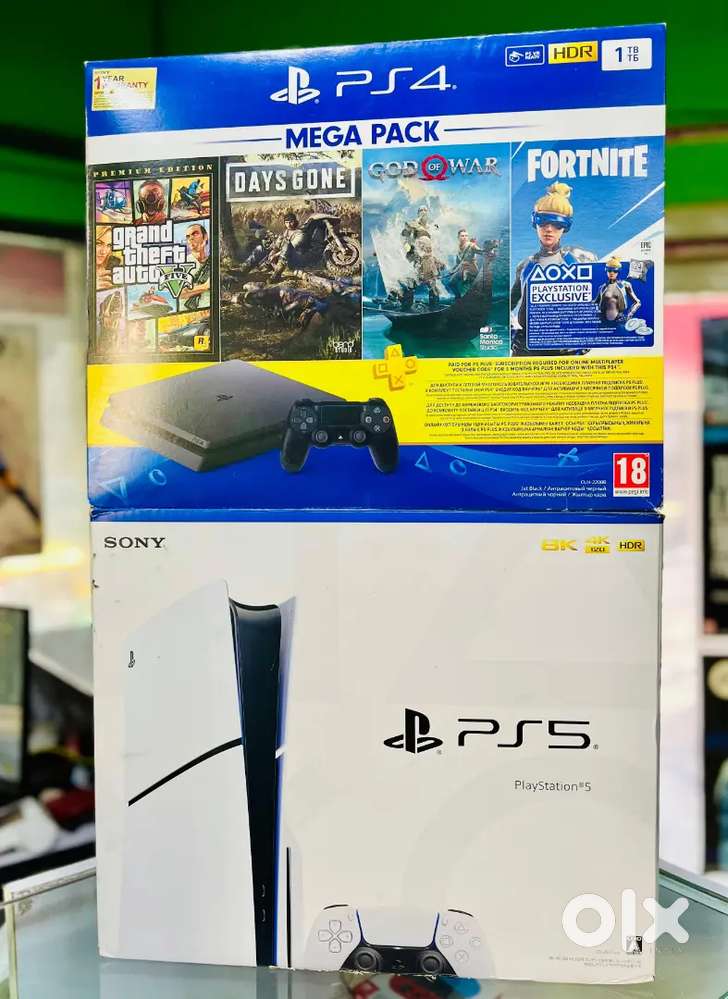 PS4 and PS5 disc and digital