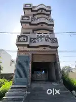 House with big shop and basement