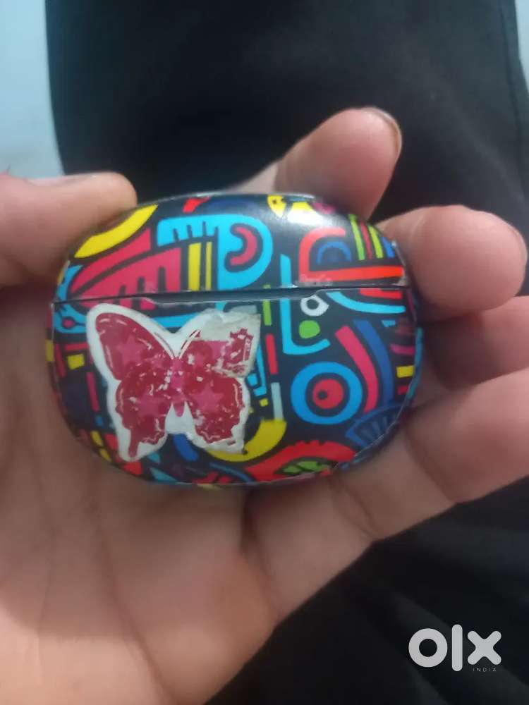 Ear buds for sell realme t110