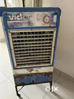 Cooler wth stand