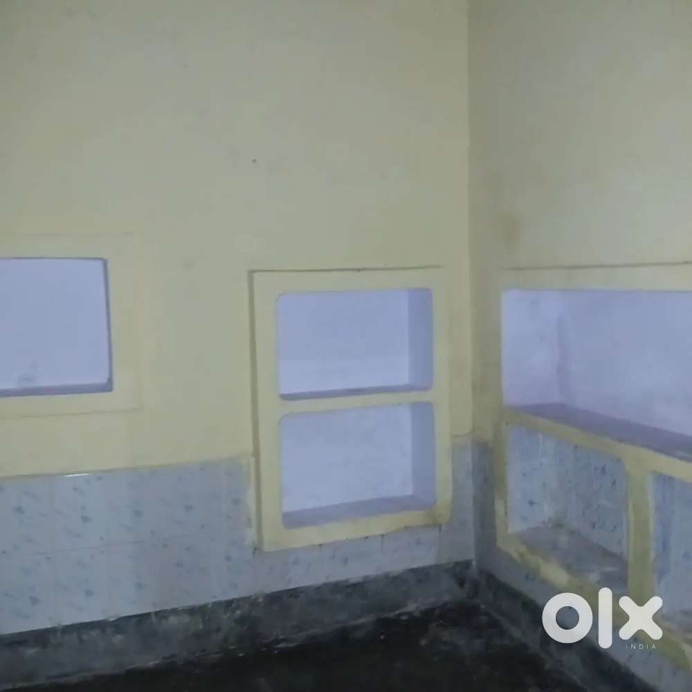 Room near tahsel tiraha shikohabad
