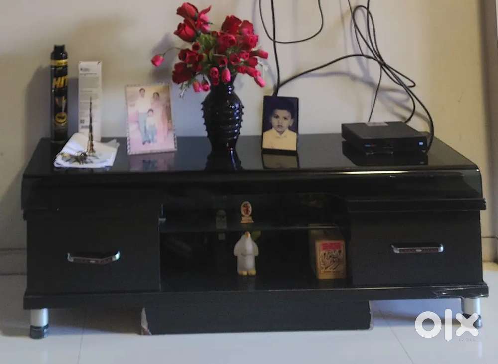 Malaysian TV unit for sale