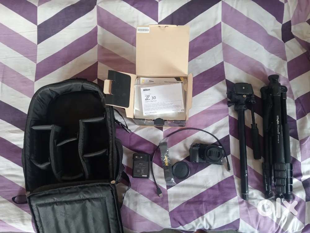 Nikon Z30 Mirrorless Camera (16-50mm Lens) + Tripod + Bag + 64GB Card