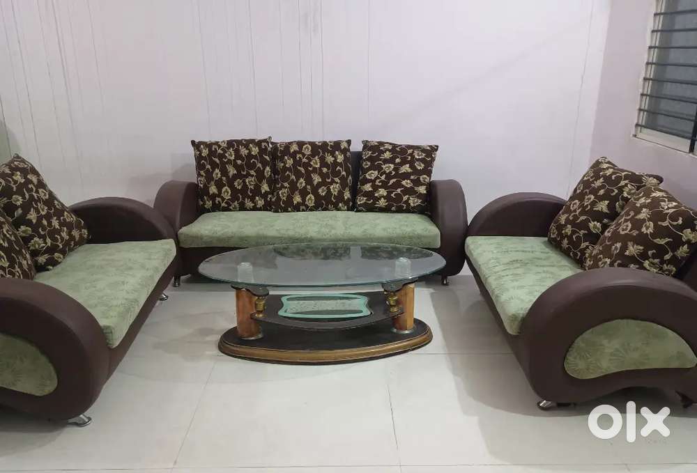 7 seater sofa set with glass table