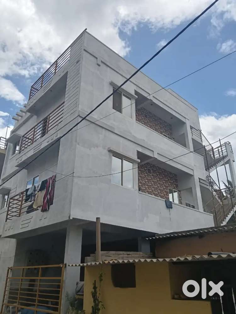 G+2 floor PG building for lease in Lakshmi purs mspalya