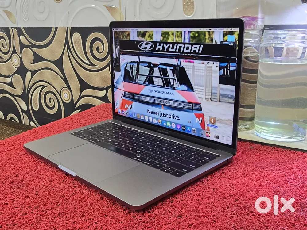 Apple Macbook Pro 2020 i5/16gb/512gb 13inch Retina Display Touchbar