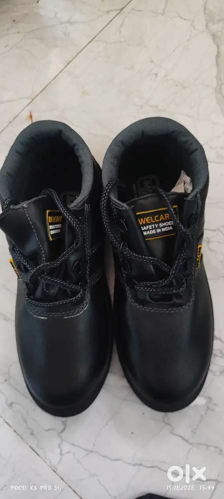 Brand new welcare safety shoes urgent sale