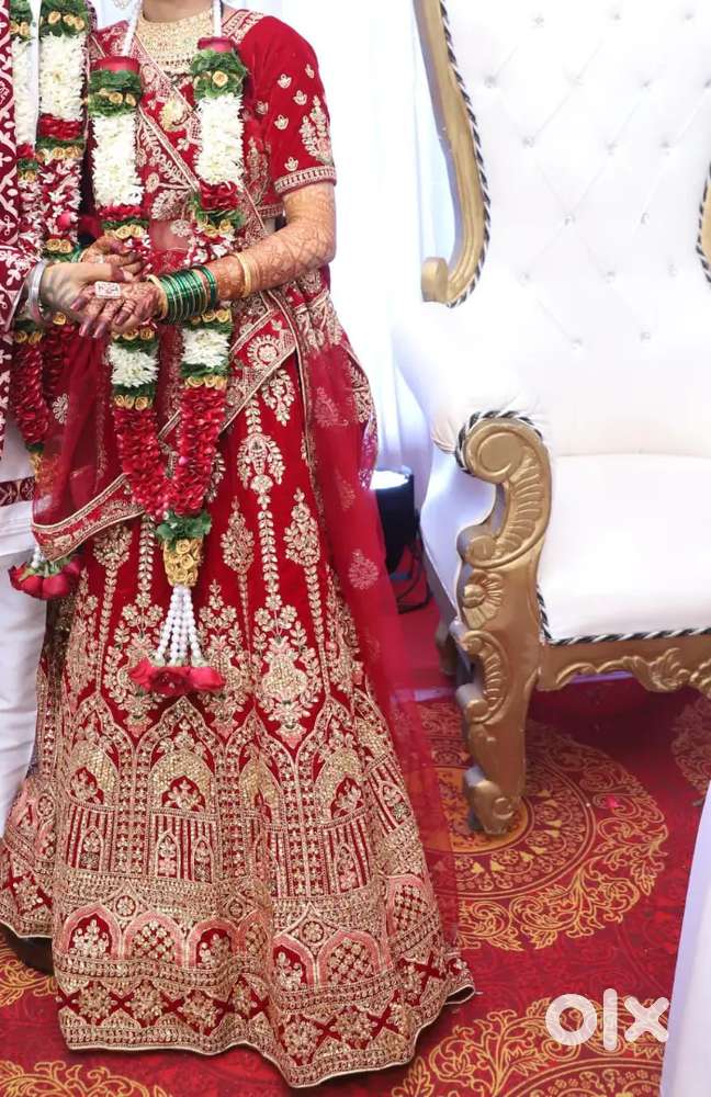 Bride lehnga