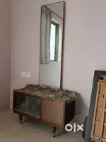 Dressing table Rs 1000 No negotiation fixed price