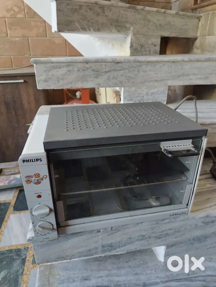 Good condition oven for sale