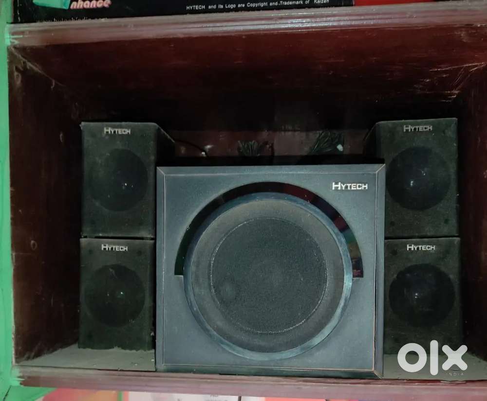 Computer with speaker