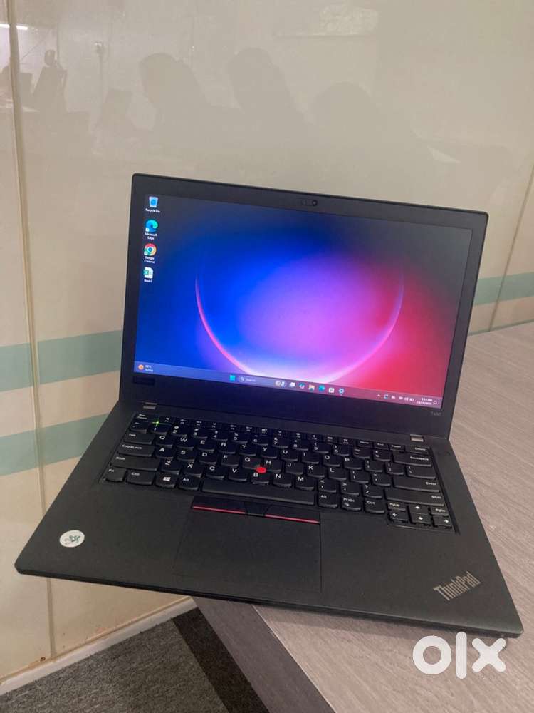 Lenovo Thinkpad / T480 / intel core i7 / 256gb SSD with Bill