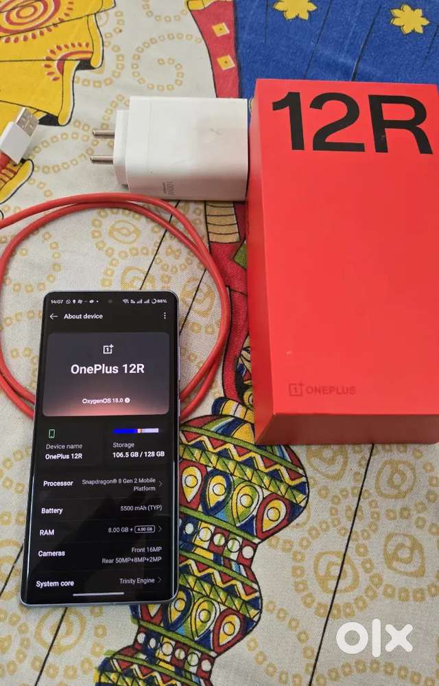 Oneplus 12r 8gb ram +128 memory