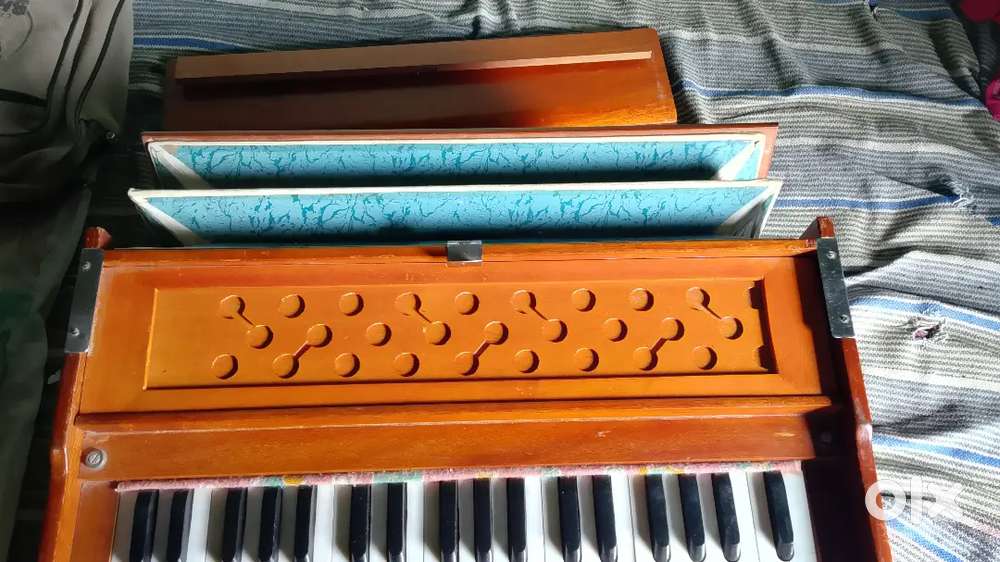 Harmonium 13000
