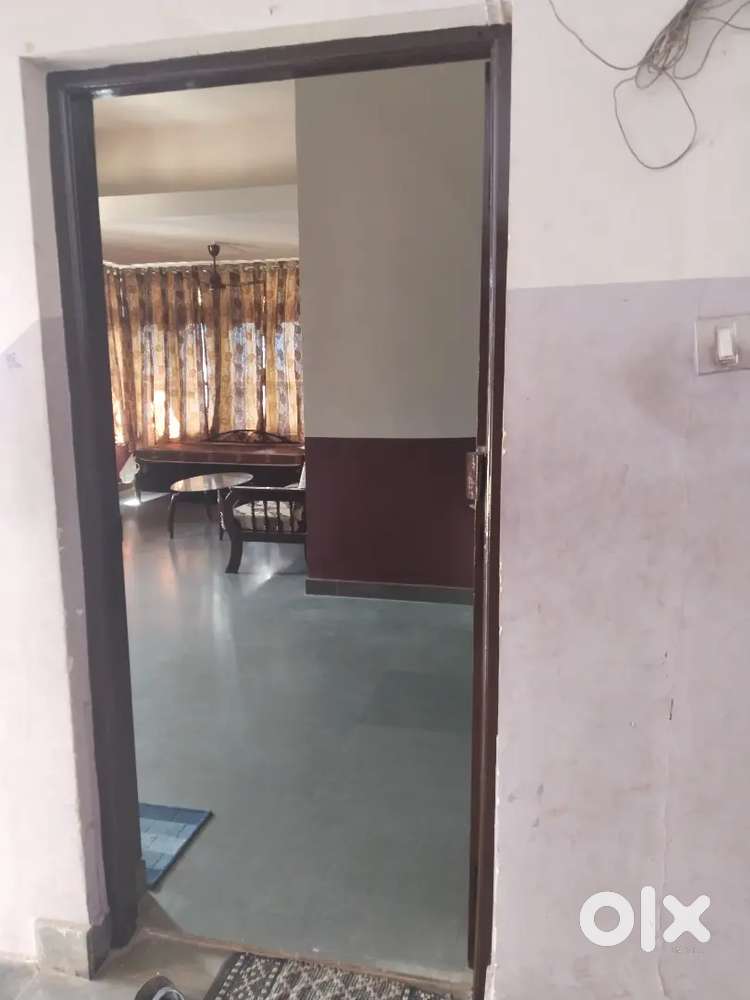 2bhk on rent with great neighbourhood