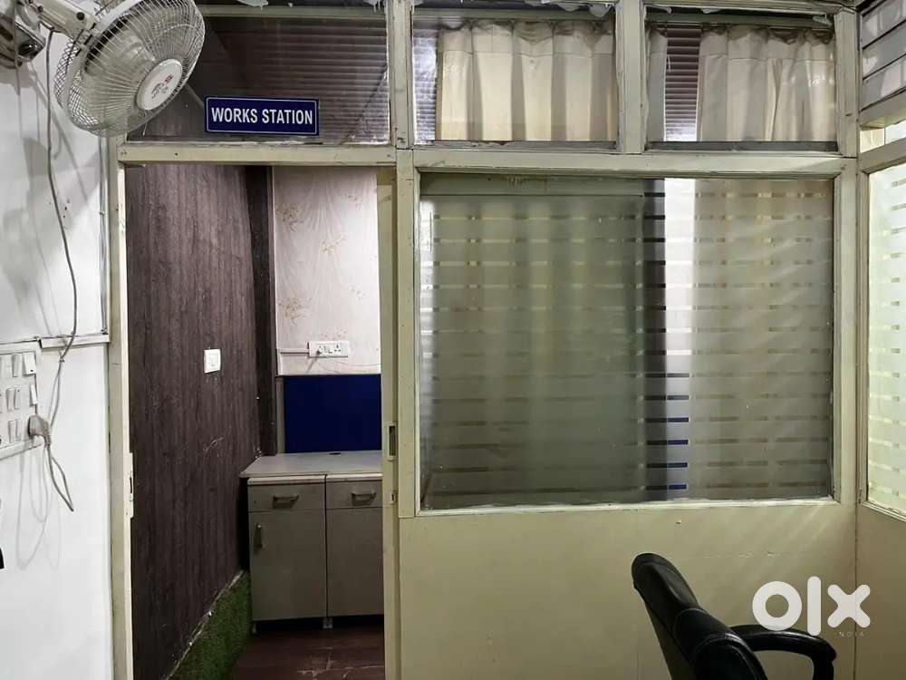 Urgent need personal secretary for finance company only female