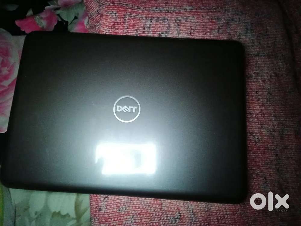 Dell laptop DESKTOP-60TR182