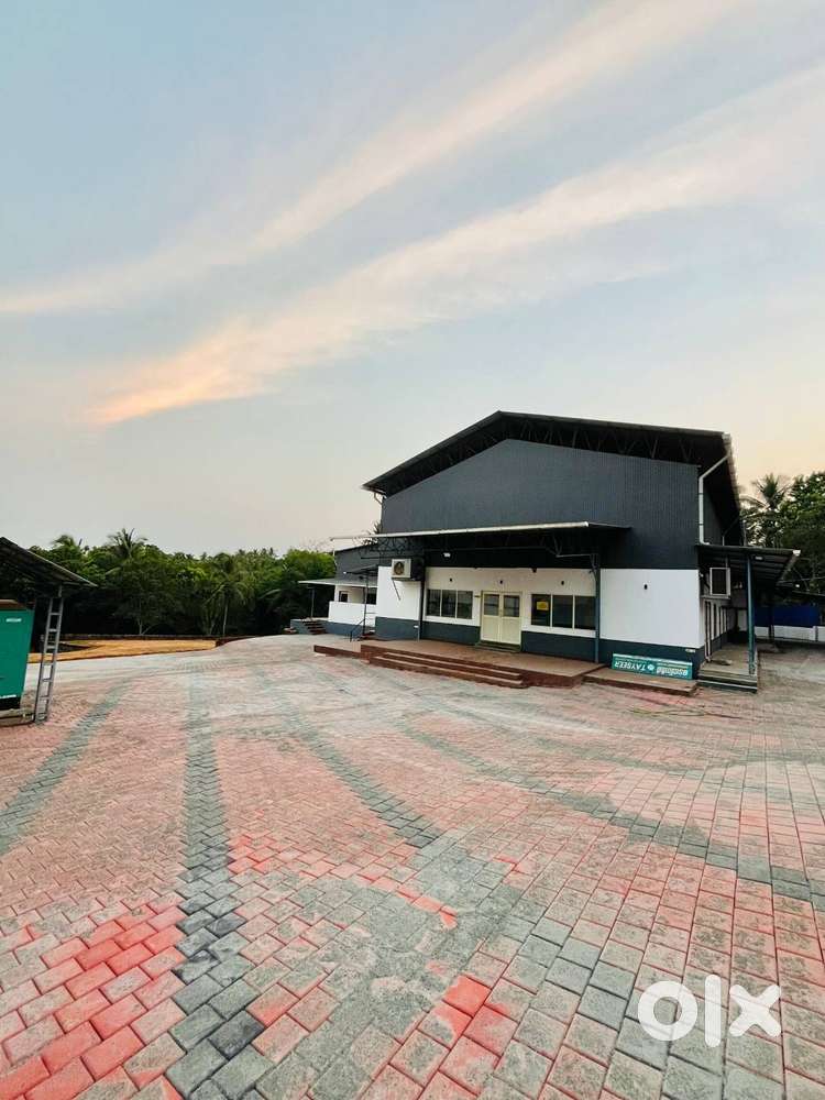 പാലക്കാട് ടൗണിൽ കല്യാണമണ്ഡപം വിൽപ്പനയ്ക്ക്. 63 സെന്റ് സ്ഥലം , 22000 സ്