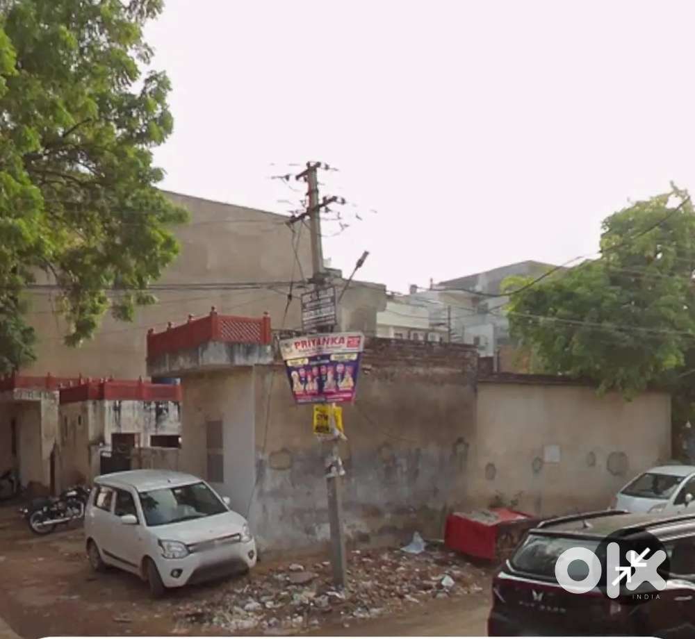 Mansarovar Rajat path North East corner plot