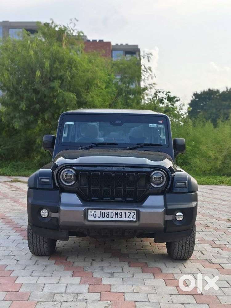 Mahindra Thar Roxx AX7 L Diesel MT 2WD, 2025, Diesel