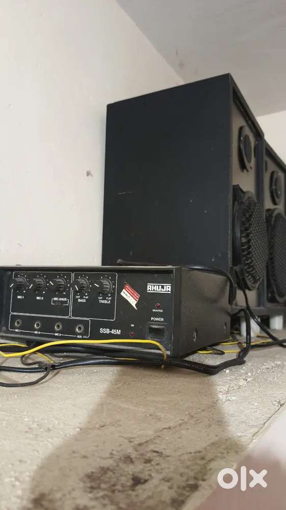 Amplifier + 8 inch Sub+ 10 inch speaker