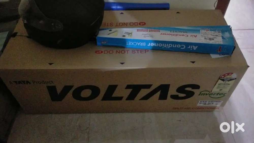Ac sealed not used and opened Voltas 1 ton