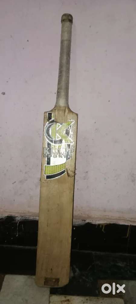 Klapp bat (leather kashmir willow)