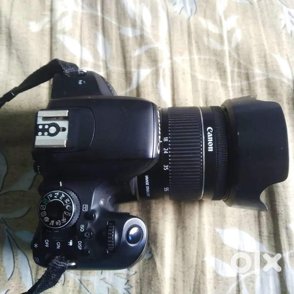Canon 800D