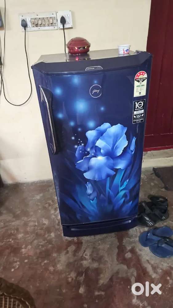 Godrej 185 L Direct Cool Single Door 4 Star RD UNO 1854 PTI AQ BL