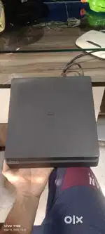 PS4 slim 1 tb