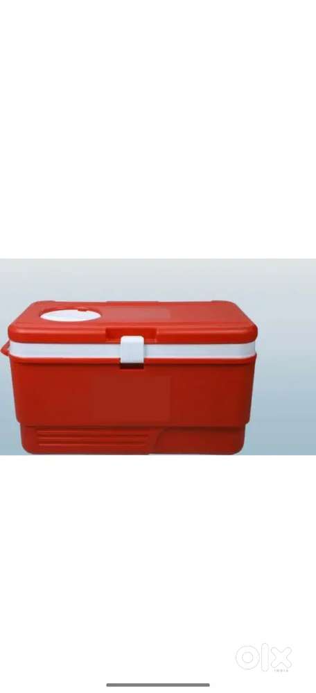 A colling mobile  ice box