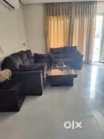 Selling a luxury 5-seater sofa sets + Central Table + 02 Side table