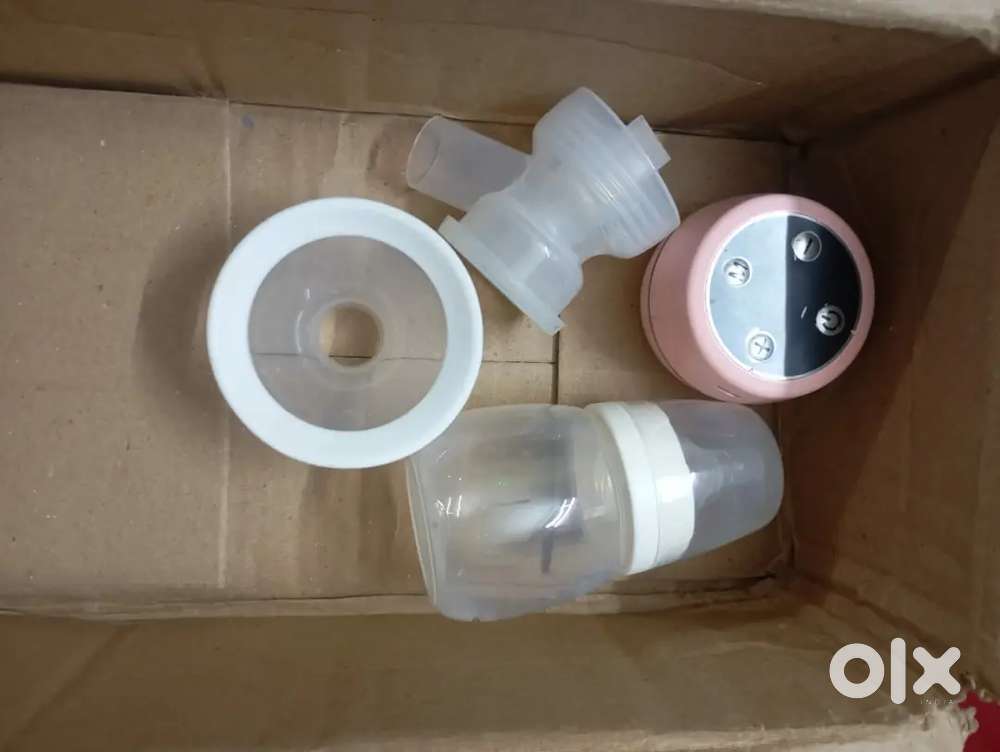 Breast pump machine