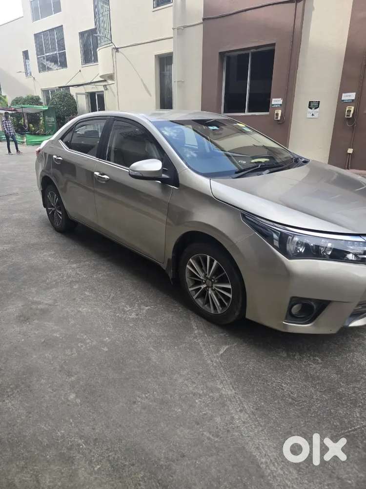 Toyota Corolla Altis 2016