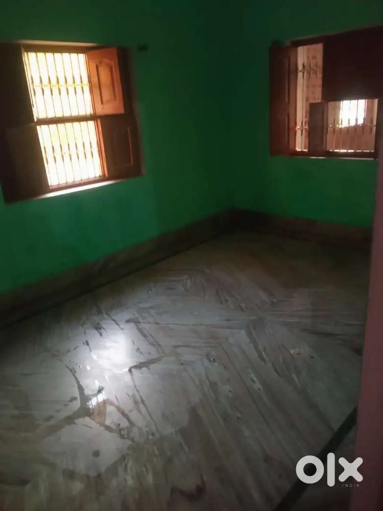 Best room with all facilities,24*7water proper electricity, playground