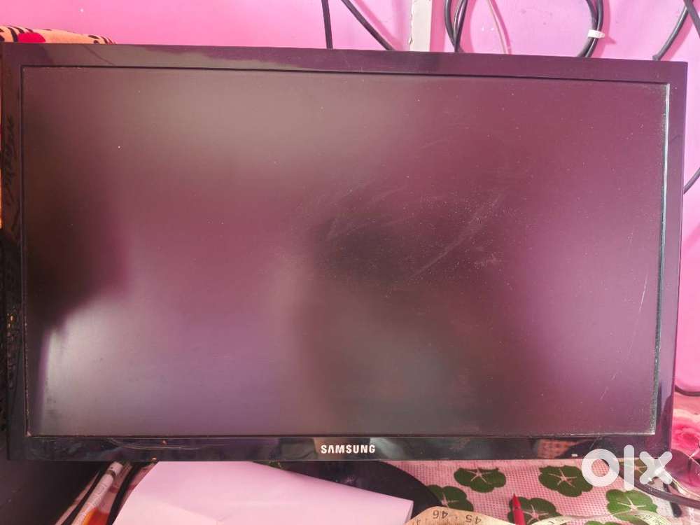 Samsung monitor 18.5 inch monitor