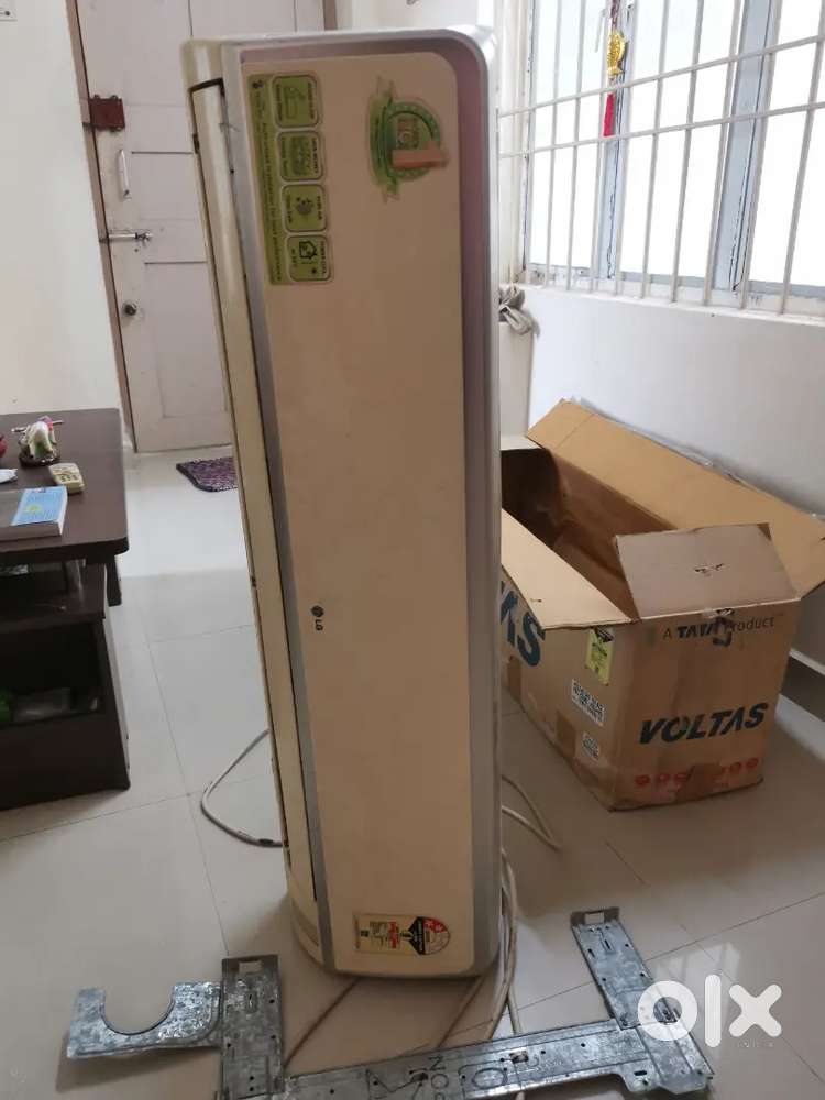 LG SPLIT AC INDOOR UNIT ONLY