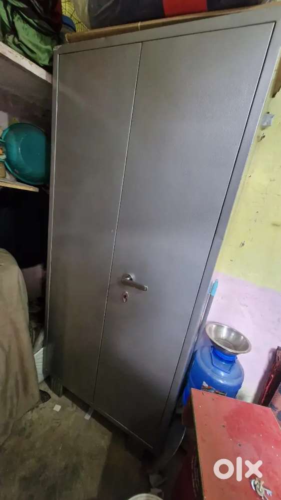 New Condition Almirah with 2 lock with 4 keys. Urgent Selling.