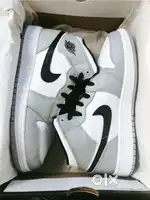 Jordan Shoes Original with box