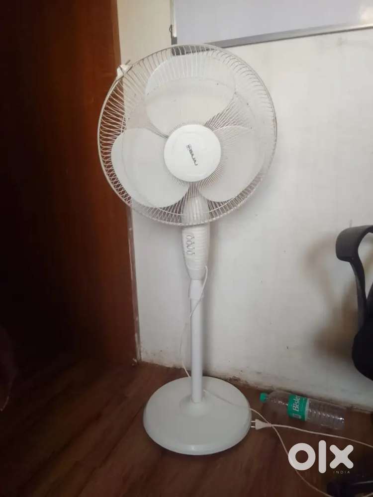 Table fan 3 n standing fan 1
