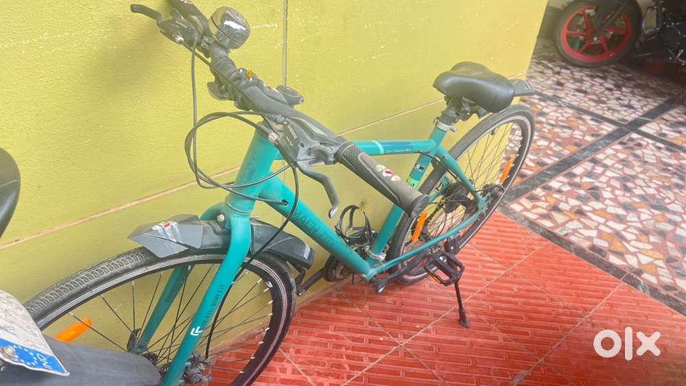 Cicle with gear