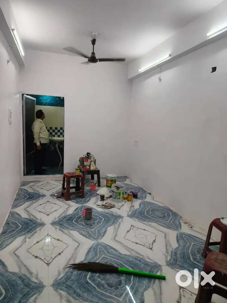 Commercial space for rent at prime location in Mehdipatnam beside Max