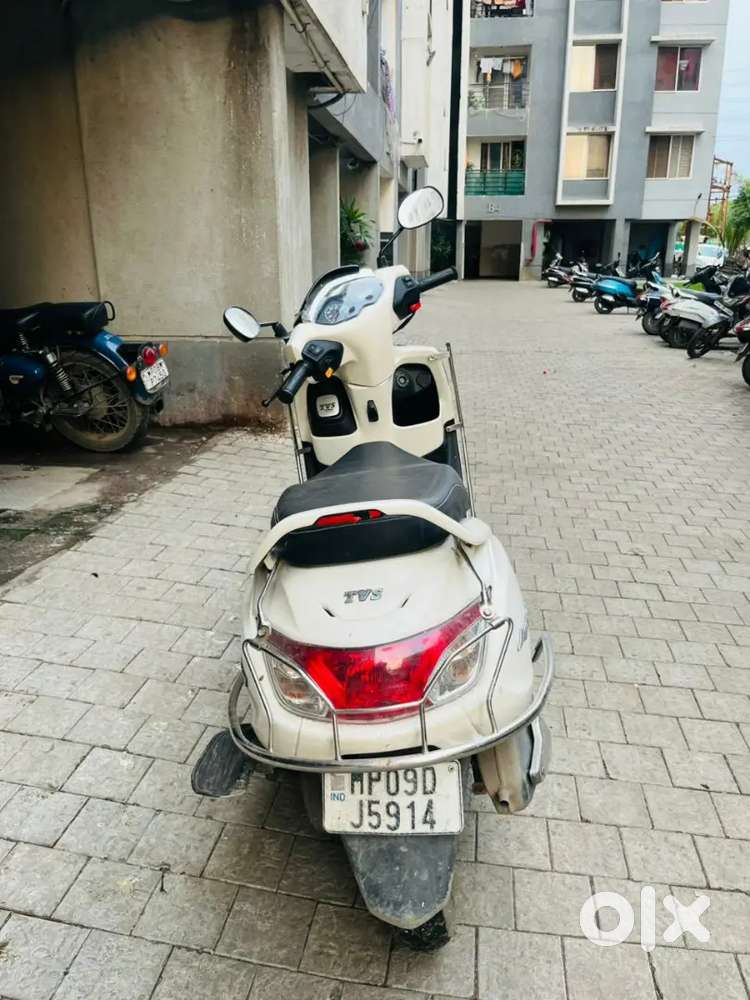 Urgent sale, TVS jupiter 125 2024 second top model